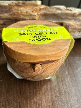 New Trader Joe’s Olive Wood Salt Cellar w/Spoon gift